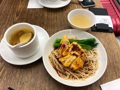 口水雞撈拉麵-翡翠拉面小笼包(机场DFS店)