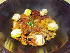 -万里闯关东铁锅炖菜馆(高新旗舰店)