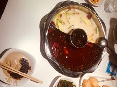 -佰人王串串香火锅(洋珠巷店)