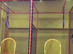 -爱蹦iBOON蹦床运动馆(江汉店)