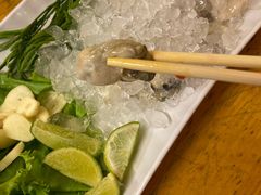 -J Daeng Seafood