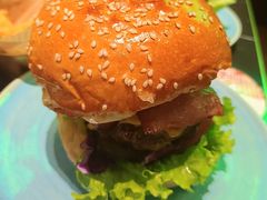 -DEEP·美式餐吧(五棵松华熙LIVE店)