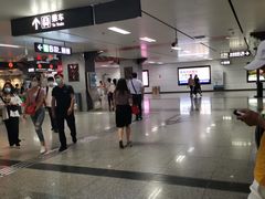 -宽窄巷子(地铁站)