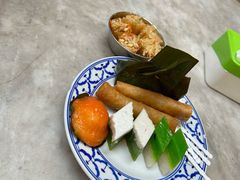 -莫定标娘惹糕点