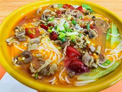 乡村鸡杂米线-乡村鸡杂米线(汉渝路店)