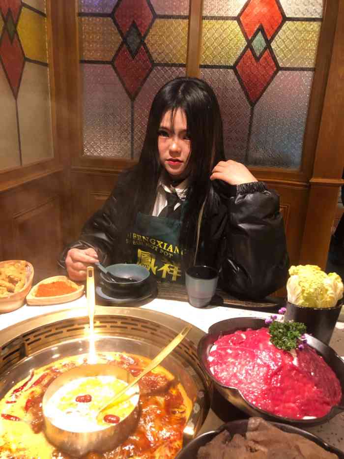 火凤祥鲜货火锅商行(水秀店)-"听说郑恺的火凤翔开到濮阳了,所以去尝