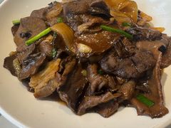 -乔家小院•非遗驴肉•青岛菜(滨河路店)
