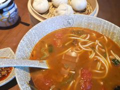 土猪肉老面小笼包-坊门老街(宜山路店)