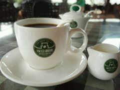 -侯臣咖啡文化村