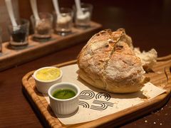 餐前面包-恰餐厅及酒吧 CHAR Bar & Grill (北京丽都皇冠假日店)