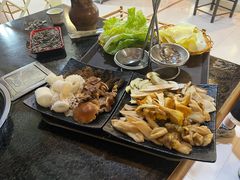 -蘑统田下·野生菌火锅