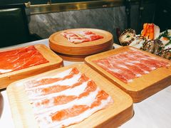 -一绪に寿喜烧自助(世茂广场店)