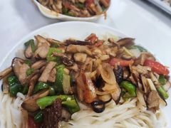 -明记汤揪片子炒面(红山市场特色美食街店)