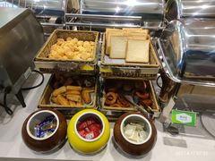 -黄河美华酒店(兰州高铁西站七里河黄河大桥店)