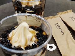 -喜茶(上海打浦桥日月光gelato lab+店)