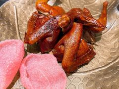 -蝴蝶里·粤菜·点心(龙湖天街&滨江店)