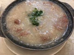 生滚窝蛋牛肉粥-龙的酒楼·手工早茶·顺德菜(近良路店)