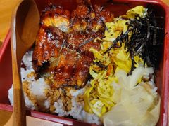 -鸟鸣门屋台料理(金帝银泰店)