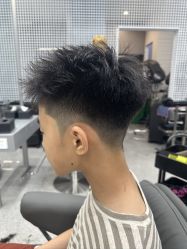 -韩国丽安形象设计