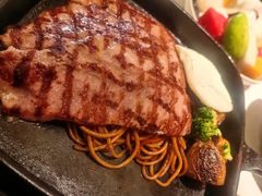 -半秋山西餐厅(襄阳万达店)