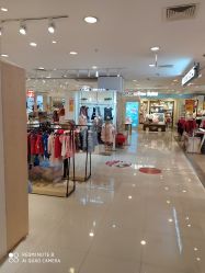 -宝大祥青少年儿童购物中心(普陀中环店)