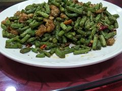 -鑫渔港海鲜本地菜·山海关浑锅(东戴河店)