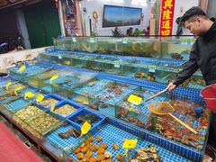 -滑记海鲜饭店·老字号(海鲜街店)
