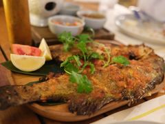 -三亚艾迪逊酒店·海滩烧烤 BARBACOA·现场乐队·浪漫晚餐·烧烤海鲜