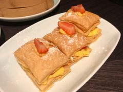 拿破仑草莓酥-万丽轩·粤菜(王府井金茂万丽酒店)