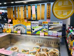 自助取餐区-台铁便当本铺(新左营店)