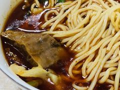 -易毛特色牛肉面(解放碑步行街店)