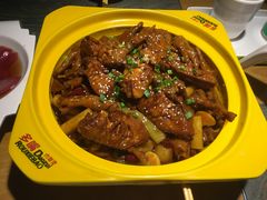 -多嘴肉蟹煲(万达店)