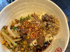 大片牛肉干拌面-刘氏三和面馆