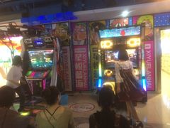 -星悦蓝海欢乐园(石路天虹店)
