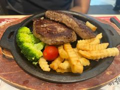 -香港新发烧腊茶餐厅(书城店)