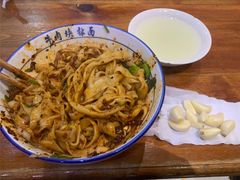 -牛肉块扯面(新华街总店)