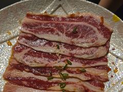 -山川小町·极番烧肉(新地假日广场店)