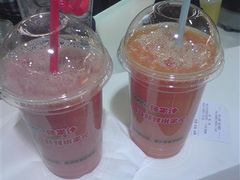 草莓西瓜&木瓜雪梨-每日新鲜水果吧(南京东路店)
