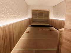 -涨巢·潮玩水疗局