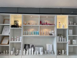 -JNK皮肤管理中心