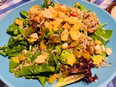 烤牛肉鳄梨沙拉-彼德西餐厅(凯德广场新南店)