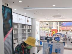 -荣耀授权专卖店(黄浦浙江中路店)