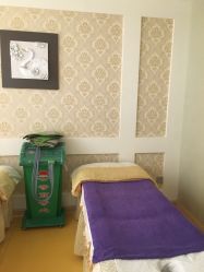 -悦芳庭美肤美体品牌集合店