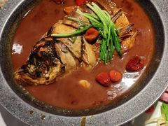 东家绝味鱼头-八分饱·西津会(西津渡店)