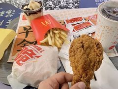 -麦当劳(百联西郊购物中心店)