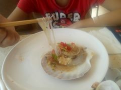 蒜蓉粉丝蒸扇贝-港畔赶海蒸汽海鲜烧烤自助(仙螺岛店)