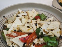 酸菜炒鲜笋-云海肴·汽锅鸡·云南菜(高德置地店)