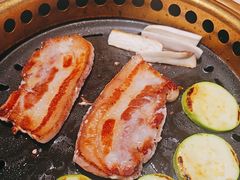 -Ant 蚂蚁洞烤肉·大营地(上海静安大悦城店)