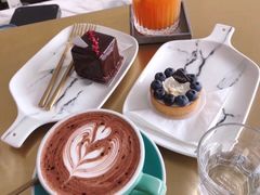 -UNI UNI(环亚凯瑟琳店)