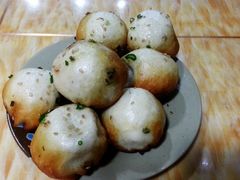 -老陆稿荐(西中市店)